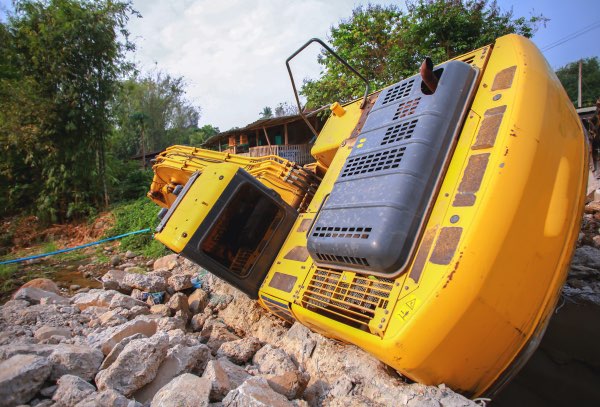 Heavy Machinery Equipment Accidents Claim 400 Lives Per Year San Heavy Machinery Equipment Accidents Claim 400 Lives Per Year San